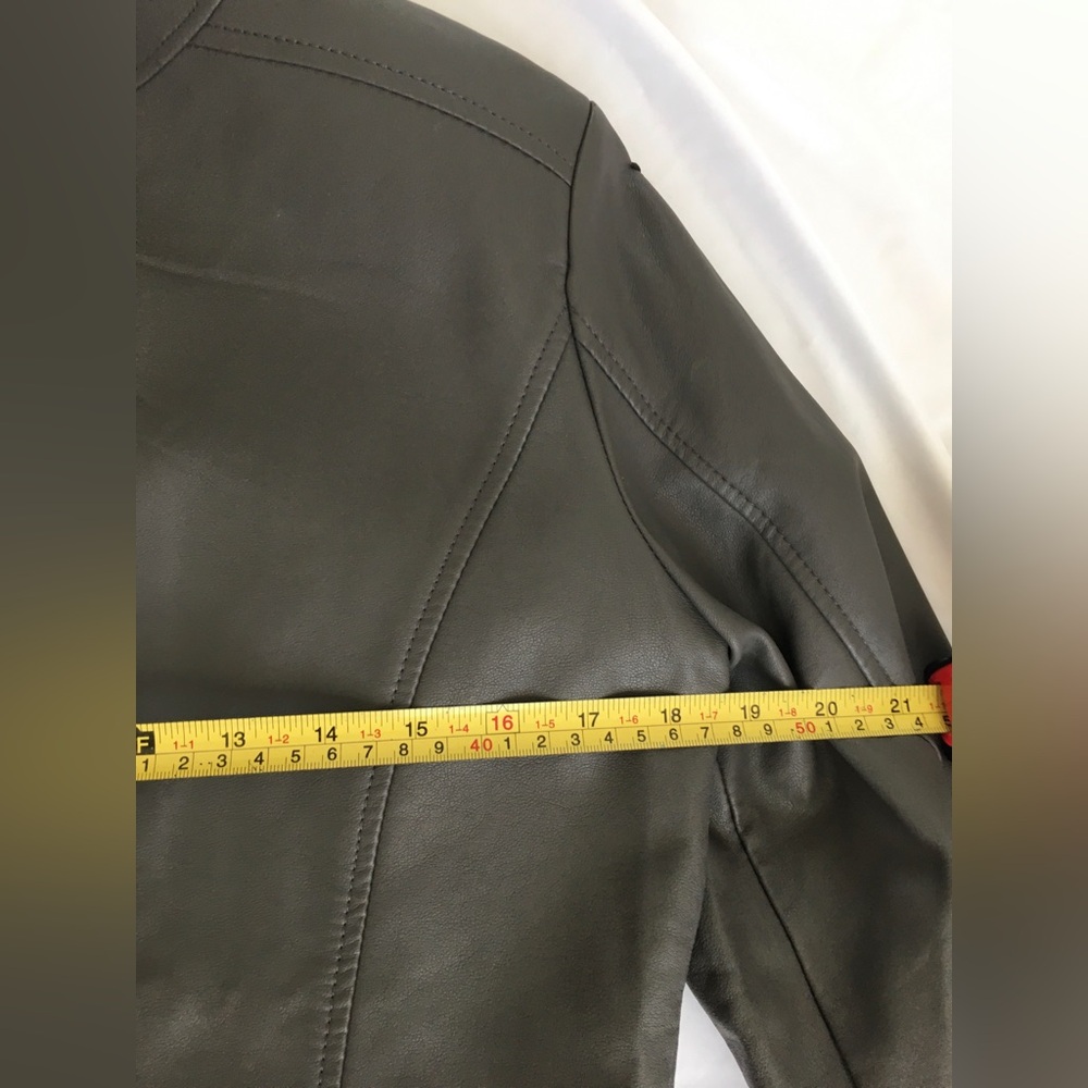 Revues gray faux leather short jacket. - Picture 3 of 13